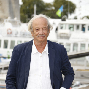 Patrick Chesnais de "Mon ange" - Photocall lors du Festival de la Fiction de La Rochelle. Le 18 septembre 2021 © Christophe Aubert via Bestimage