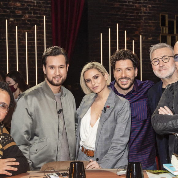 Exclusif - Odah, Dako, Clara Morgane, Redouane Bougheraba, Laurent Ruquier, Pascal Obispo - Backstage pendant l'émission On Est En Direct (OEED) , présentée par Laurent Ruquier et diffusée en direct le 16 janvier 2021 sur France 2 à Paris le 16 janvier 2021 © Jack Tribeca / Bestimage 