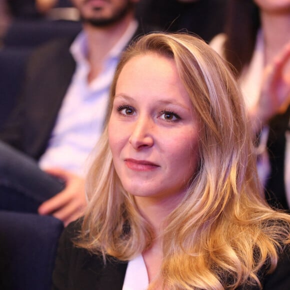 Marion Marechal lors de la fête du premier anniversaire du parti "Reconquête" au palais des Sports à Paris. Le 4 décembre 2022. © Jonathan Rebboah / Panoramic / Bestimage