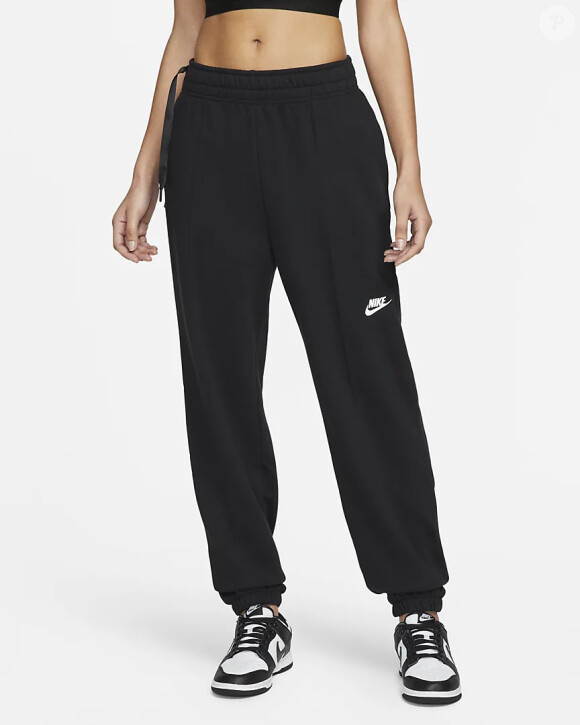 Adoptez une allure 100 % Y2K avec ce pantalon de danse à coupe ample en tissu Fleece pour femme Nike Sportswear