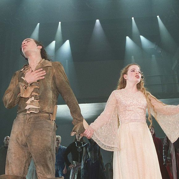 Damien Sargue et Cécilia Cara - Première de "Roméo et Juliette". Paris. Le 26 janvier 2001.