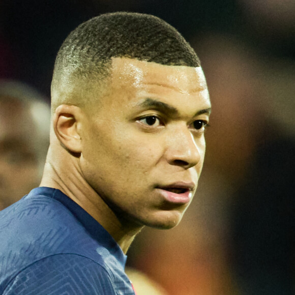 Kylian Mbappé - Match de Ligue 1 Uber Eats "Lens contre le PSG" au Stade Bollaert-Delelis à Lens. © Cyril Moreau/Bestimage