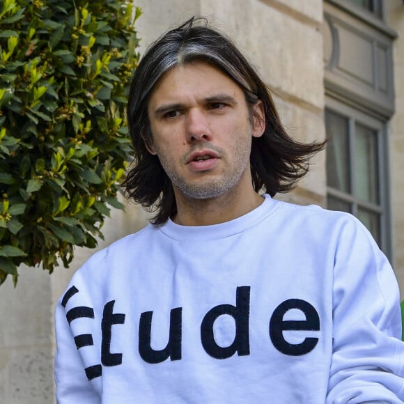 Exclusif - Orelsan devant l'hôtel Ritz, Paris, le 11 avril 2019. 