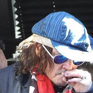 Exclusif - Johnny Depp quitte son hôtel à Boston le 6 octobre 2022. 