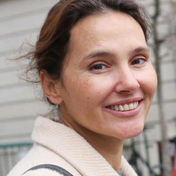 Exclusif - Virginie Ledoyen - People à la sortie des studios RTL à Paris. Le 11 décembre 2019 © Jonathan Rebboah / Panoramic / Bestimage 