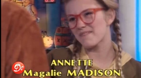 Les coulisses du premier épisode de "Premiers Baisers" avec Hélène Rollès, Camille Raymond et Magalie Madison. 1991.