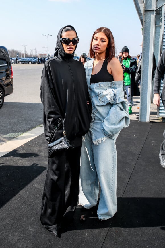 Exclusif - Tina Kunakey et Adèle Exarchopoulos - Arrivées au défilé Balenciaga Automne/Hiver 2022/2023 lors de la Fashion Week de Paris au Bourget à Paris, France, le 6 mars 2022. © Da Silva-Perusseau/Bestimage 