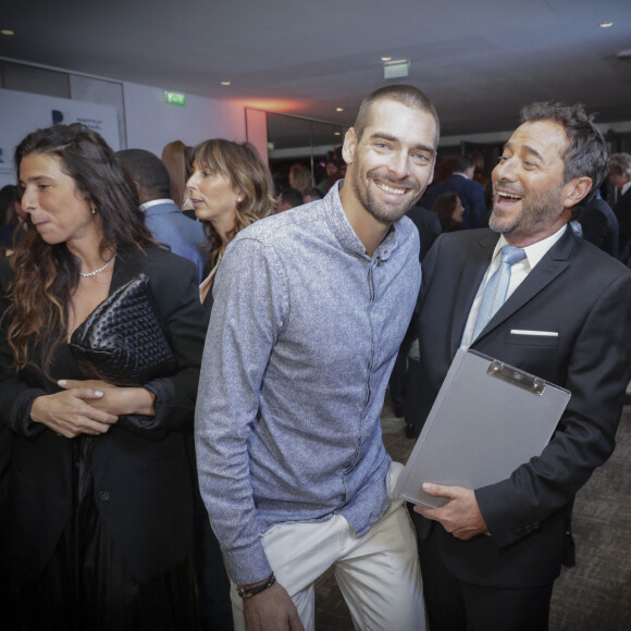 Exclusif - Camille Lacourt, Bernard Montiel - De nombreuses personnalités sont venues assister au dîner de gala annuel de l'Institut Rafaël-Santé intégrative au Pavillon Gabriel à Paris le 8 novembre 2022. L'institut Rafaël est le 1er centre européen de santé intégrative qui accompagne, gratuitement les patients et leurs aidants, pendant et après le cancer, avec un déploiement sur les maladies chroniques au travers d'un programme dédié. Depuis son ouverture, début 2019, l'institut a accueilli 3200 patients, offert et évalué 52.000 soins. L'appel aux dons qui a eu lieu lors du 4e dîner de Gala annuel,le 8 novembre 22, permettra de pérenniser la gratuité des soins pour des centaines de patients pour l'année à venir." LA SANTÉ INTÉGRATIVE POUR MIEUX ACCOMPAGNER LES PATIENTS ATTEINTS DE MALADIES CHRONIQUES - 20 Millions de personnes atteintes concernées en France. L'Institut Rafaël lance un programme pilote d'accompagnement des maladies chroniques. © Jacques Bensoussan / Bestimage