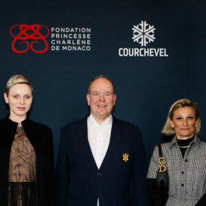 Exclusif - Sir Jim (James Albert) Ratcliffe, le Prince Albert II de Monaco et la Princesse Charlène, Catherine Polli (femme de Jim Ratcliffe), Marc Sénéchal lors de la soirée de gala au profit de la Fondation Princesse Charlène de Monaco et des enfants du Club des Sports de Courchevel le 12 février 2023 © Christophe Clovis / Rachid Bellak / Bestimage