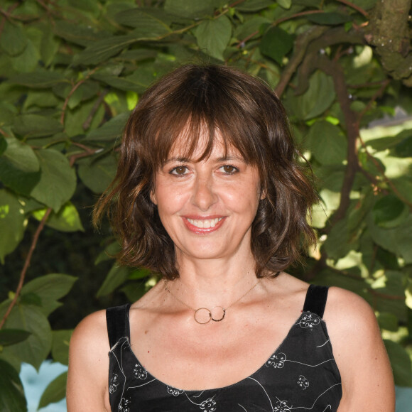 Valérie Bonneton au photocall du film "Eugénie Grandet" lors du 14ème festival du film francophone d'Angoulême le 29 août 2021. © Coadic Guirec / Bestimage 