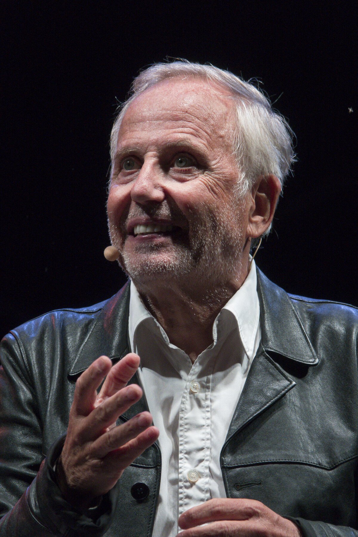 Photo Fabrice Luchini sur scène raconte "Des écrivains parlent d