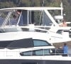 Exclusif - Harry Styles fait du bateau avec des amis à Perth en Australie le 20 février 2023. 