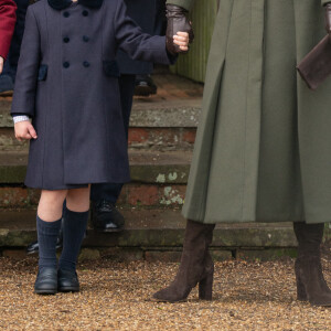 La famille royale d'Angleterre assiste au service religieux de Noël à l'église St Mary Magdalene à Sandringham, Norfolk le 25 décembre 2022. 
