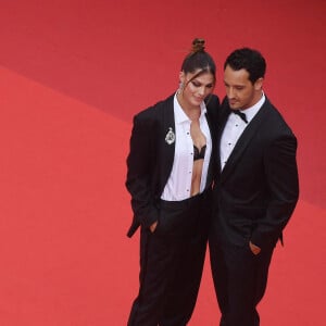 Iris Mittenaere et son compagnon Diego El Glaoui - Montée des marches du film " Top Gun : Maverick " lors du 75ème Festival International du Film de Cannes. Le 18 mai 2022 © Giancarlo Gorassini / Bestimage 