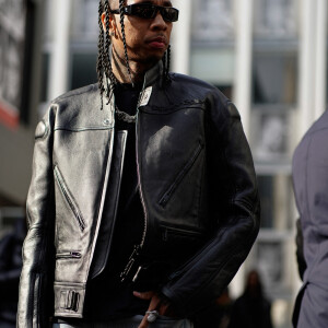 Plus étonnant, même le rappeur Tyga avait fait le déplacement.
Tyga - Arrivées au défilé de mode prêt-à-porter automne-hiver 2023/2024 "Courrèges" lors de la Fashion Week de Paris le 1er mars 2023. © Lucia Sabatelli / Action Press / Bestimage