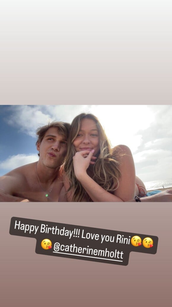 "Joyeux anniversaire !!! Je t'aime Rini", écrit le fils d'Andre Agassi et Steffi Graf sur la photo

Jaden Agassi et sa copine, Catherine