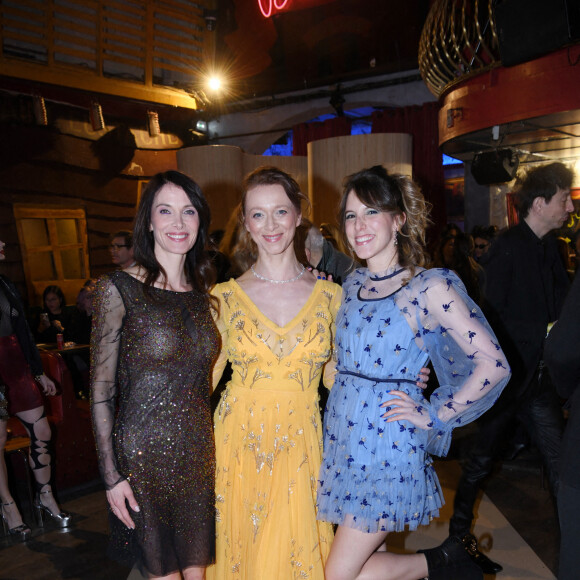 Laetitia Fourcade, Prisca Demarez et Léa François au défilé Christophe Guillarmé prêt-à-porter automne-hiver 2023/2024 lors de la Fashion Week de Paris (PFW) au Balajo à Paris le 1er mars 2023. © Rachid Bellak / Bestimage