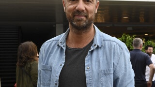 Christophe Dugarry bientôt papa pour la 4e fois à 50 ans ! Arrivée imminente du bébé, sa famille... Il dit tout !