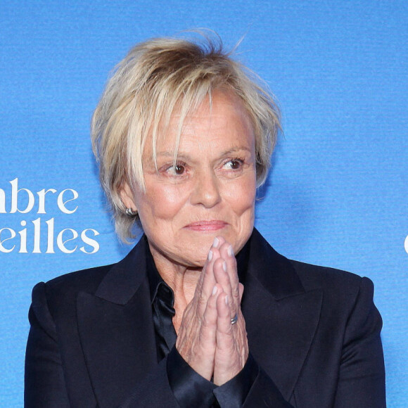 Malgré elle, Muriel Robin fait face aux regards des autres. Mal à l'aise, elle a donc pris le large
Muriel Robin - Avant-première du film "La chambre des merveilles" au cinéma Pathé Wepler à Paris, le 6 mars 2023. © Jonathan Rebboah / Panoramic / Bestimage