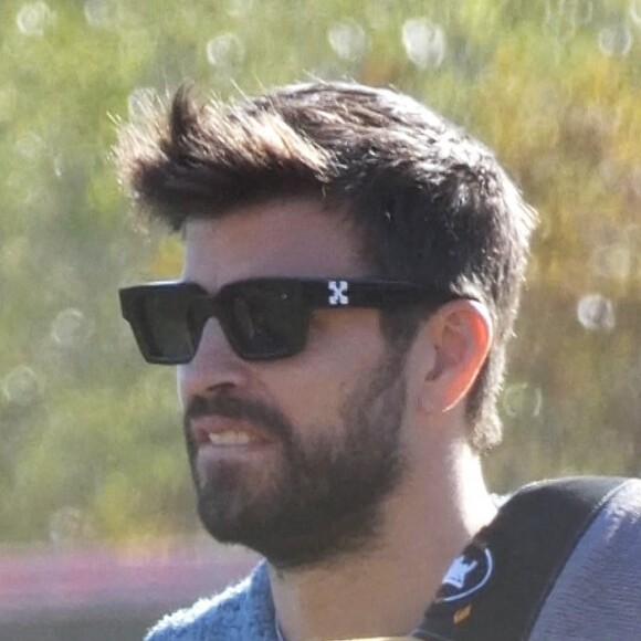 Gerard Pique et son ex-femme Shakira se croisent et s'ignorent totalement lors d'un match de baseball de leur fils Milan à Barcelone. Ils ne se sont ni regardés ni adressés la parole. Barcelone, le 19 novembre 2022. 