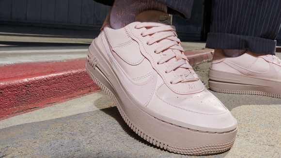 Réduction imbattable de 45 % sur ces Nike Air Force 1 pour femmes