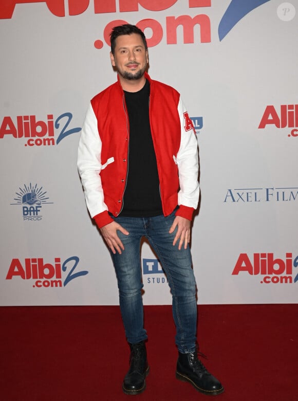 Mais leur amitié est toujours restée "platonique".
Maxime Guény - Première du film "Alibi.com 2" au cinéma Le Grand Rex à Paris le 6 février 2023. © Coadic Guirec/Bestimage