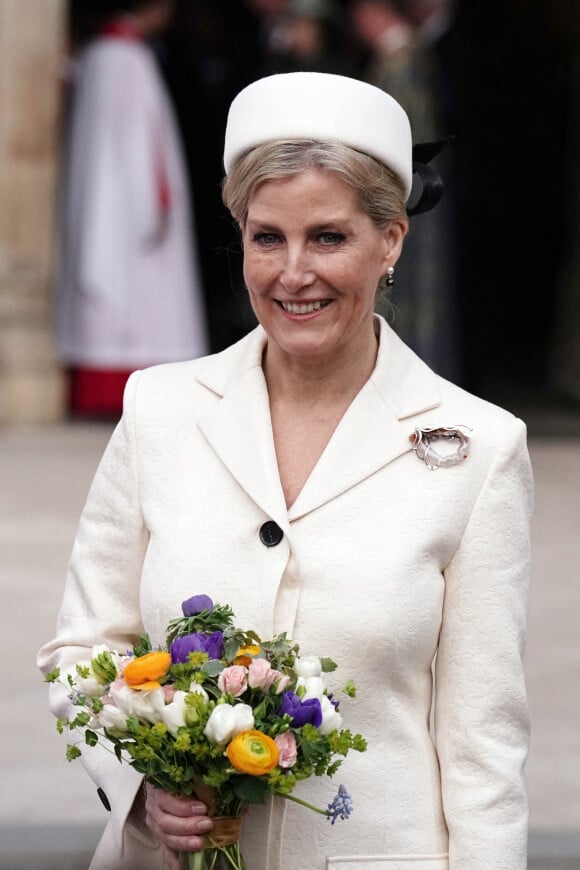 Il en a profité pour plaisanter avec sa belle soeur, Sophie d'Edimbourg.
Sophie Rhys-Jones, duchesse d'Édimbourg - Service annuel du jour du Commonwealth à l'abbaye de Westminster à Londres, Royaume Uni, le 13 mars 2023. 