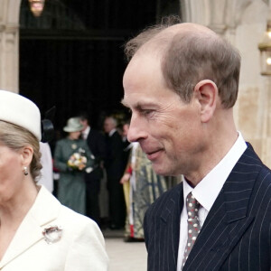 Edward et Sophie, quant à eux, seront accompagnés de leurs enfants James (15 ans) et Louise (19 ans)
Le Prince Edward, duc d'Édimbourg et Sophie Rhys-Jones, duchesse d'Édimbourg - Service annuel du jour du Commonwealth à l'abbaye de Westminster à Londres, Royaume Uni, le 13 mars 2023. 