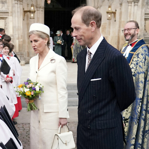 Edward et Sophie, quant à eux, seront accompagnés de leurs enfants James (15 ans) et Louise (19 ans)
Le Prince Edward, duc d'Édimbourg et Sophie Rhys-Jones, duchesse d'Édimbourg - Service annuel du jour du Commonwealth à l'abbaye de Westminster à Londres, Royaume Uni, le 13 mars 2023. 