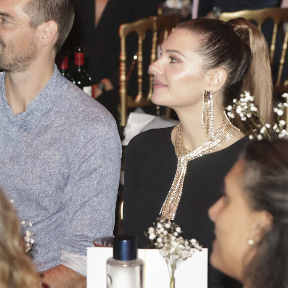 Sur son compte Instagram, Camille Lacourt a partagé une nouvelle concernant le propriétaire d'un immeuble du côté de Lyon
 
Exclusif - Camille Lacourt et sa compagne Alice Detollenaere - De nombreuses personnalités sont venues assister au dîner de gala annuel de l'Institut Rafaël-Santé intégrative au Pavillon Gabriel à Paris le 8 novembre 2022. L'institut Rafaël est le 1er centre européen de santé intégrative qui accompagne, gratuitement les patients et leurs aidants, pendant et après le cancer, avec un déploiement sur les maladies chroniques au travers d'un programme dédié. Depuis son ouverture, début 2019, l'institut a accueilli 3200 patients, offert et évalué 52.000 soins. L'appel aux dons qui a eu lieu lors du 4e dîner de Gala annuel,le 8 novembre 22, permettra de pérenniser la gratuité des soins pour des centaines de patients pour l'année à venir." LA SANTÉ INTÉGRATIVE POUR MIEUX ACCOMPAGNER LES PATIENTS ATTEINTS DE MALADIES CHRONIQUES - 20 Millions de personnes atteintes concernées en France. L'Institut Rafaël lance un programme pilote d'accompagnement des maladies chroniques. © Jacques Bensoussan / Bestimage