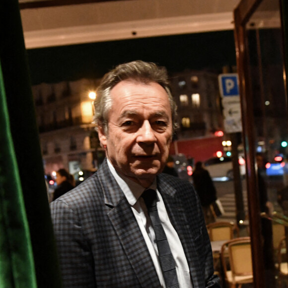 Michel Denisot - Cocktail pour la sortie du livre de Michel Denisot " On peut rire de tout, sauf en mangeant de la semoule" aux Deux Magots à Paris le 15 mars 2023. © Veeren/ Bestimage 