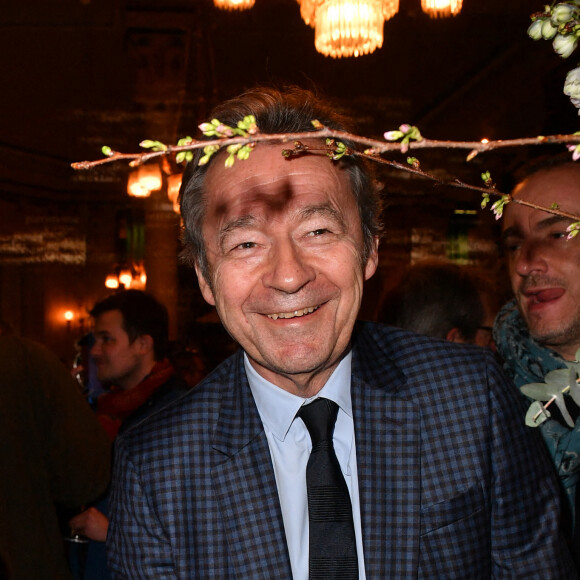 Michel Denisot - Cocktail pour la sortie du livre de Michel Denisot " On peut rire de tout, sauf en mangeant de la semoule" aux Deux Magots à Paris le 15 mars 2023. © Veeren/ Bestimage 