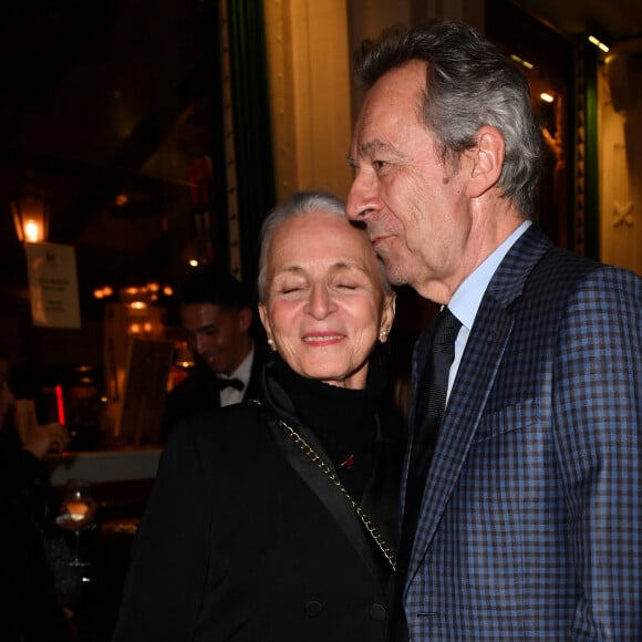 Michel Denisot et sa femme Martine Patier - Cocktail pour la sortie du livre de Michel Denisot " On peut rire de tout, sauf en mangeant de la semoule" aux Deux Magots à Paris le 15 mars 2023. © Veeren/ Bestimage 