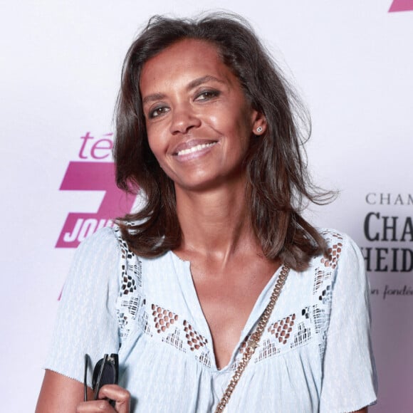 Ce mardi sur Instagram, Karine Le Marchand a partagé un rare cliché de sa fille Alya.
Exclusif - Karine Le Marchand - Soirée  au restaurant "Monsieur Bleu" à Paris. © Christophe Aubert via Bestimage