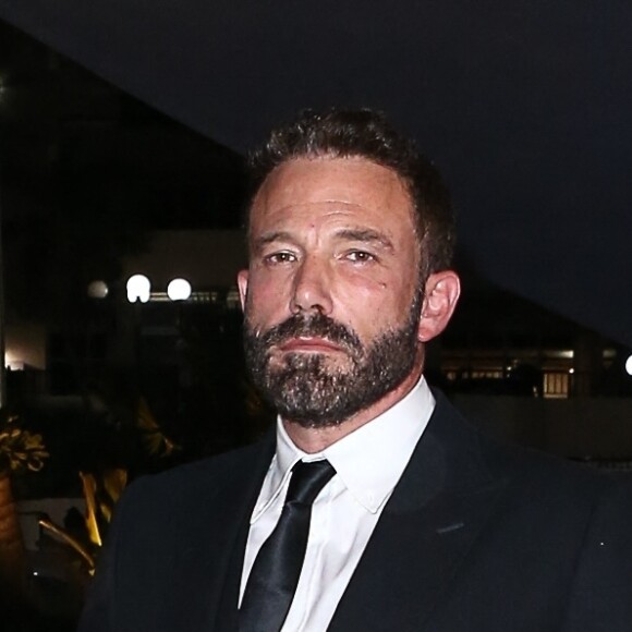 Ben Affleck est donc resté sagement aux côtés de son épouse
Exclusif - Ben Affleck and Jennifer Affleck (Lopez) - Les célébrités arrivent à l'hommage funèbre de JR Ridinger à Miami, le 8 octobre 2022. JR Ridinger était le directeur générale de la "Market America", décédé le 30 août 2022 d'une embolie pulmonaire à l'âge de 63 ans. 