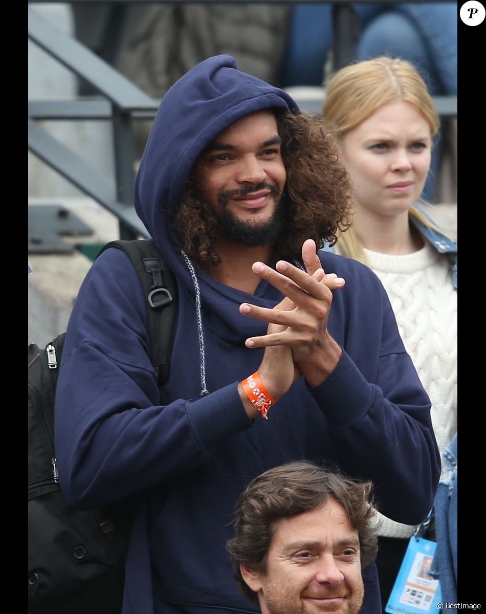 Joakim Noah (fils de Yannick Noah) - People dans les tribunes des internationaux de France de Roland Garros à Paris le 4 juin 2016. © Moreau - Jacovides / Bestimage