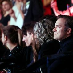 Renaud Capuçon avait notamment retrouvé Helene Arnault au concert des Pièces Jaunes. 
Exclusif - Renaud Capuçon, Peter Marino - Personnalités lors de l'enregistrement de l'émission "Le gala des Pièces Jaunes, le concert événement" au Zenith de Paris, et diffusée le 28 janvier sur France 2. Le 25 janvier 2023 © Dominique Jacovides / Bestimage 