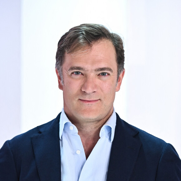 Exclusif - Renaud Capuçon lors de l'enregistrement de l'émission "Vivement Dimanche" au Studio Gabriel et diffusée le 30 octobre 2022 sur France 3. Photos du 16 octobre 2022. © Guillaume Gaffiot / Bestimage 