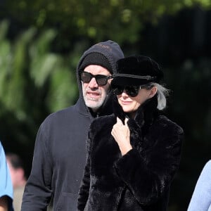 Exclusif - Laeticia Hallyday et son compagnon Jalil Lespert sont allés faire leur marché à Pacific Palisades le 5 février 2023.