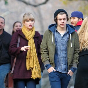 Harry Styles et Taylor Swift se promènent à Central Park a New York, le 2 décembre 2012. La rumeur les veut en couple. 