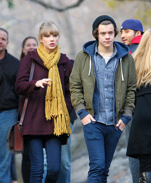 Harry Styles et Taylor Swift se promènent à Central Park a New York, le 2 décembre 2012. La rumeur les veut en couple. 