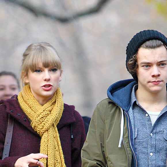 Harry Styles et Taylor Swift se promènent à Central Park a New York, le 2 décembre 2012. La rumeur les veut en couple. 