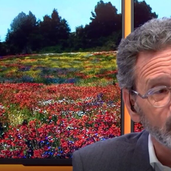 Le négociateur a ensuite fait une remarque qui a beaucoup amusé Julien Courbet