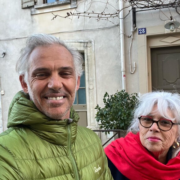 Le 26 mars 2023, Paul Belmondo a retrouvé sa mère, Elodie Constantin, à Aigues-Mortes.
Paul Belmondo et sa maman Elodie Constantin sur Instagram. Le 26 mars 2023.