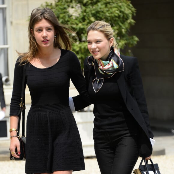 Adele Exarchopoulos et Lea Seydoux - Dejeuner avec l'equipe du film "La vie d'Adele", palme d'Or 2013 du festival de Cannes, au palais de l'Elysee a Paris. Le 26 juin 2013