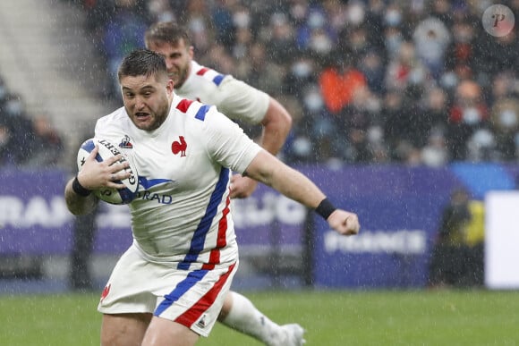 Sur la photo, on peut le voir avec son enfant dans les bras. "Mon soleil", écrit-il en anglais
Cyril Baille (France) - Rugby, tournoi des 6 nations : La France victorieuse 37 à 10 face à l'Italie au Stade de France à Saint-Denis le 6 février 2022. © Michael Baucher / Panoramic / Bestimage