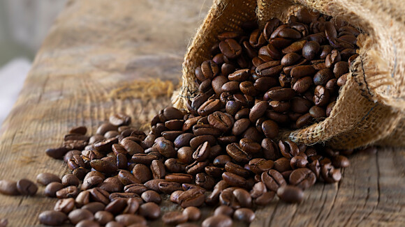 Votre machine à café à grains Delonghi est en promo chez Amazon, dépêchez-vous !