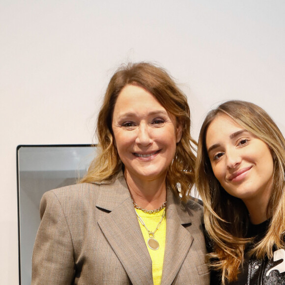 Exclusif - Daniela Lumbroso et sa fille Carla Ghebali - Soirée de lancement du pop-up store "L'atelier" à Paris, France, le 29 mars 2023. © Christophe Clovis/Bestimage