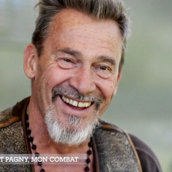 "Florent Pagny, mon combat" diffusé sur TF1 lors de l'émission Sept à huit le dimanche 5 mars 2023. © Captures ecran TF1 via Bestimage