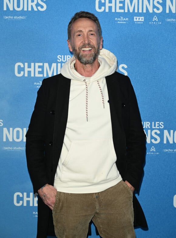 Philippe Caverivière - Avant-première du film "Sur les chemins noirs" au cinema UGC Normandie à Paris le 13 mars 2023. © Coadic Guirec/Bestimage 